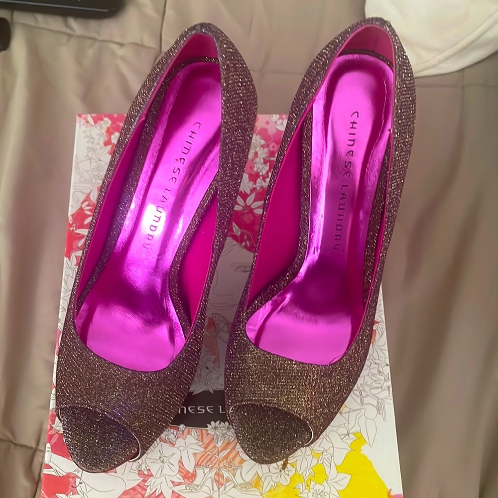 Pink and gold iridescent shoes size 8